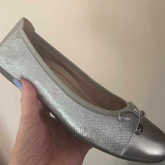 For sale- 1 pair of embossed silver VIONICS ballet flats. Worn only ONCE!! - Picture 2 of 3